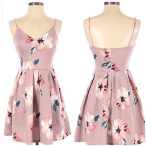 Soprano Floral Dress